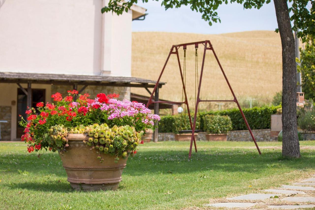 Agriturismo San Giuseppe โวลแตร์รา ภายนอก รูปภาพ