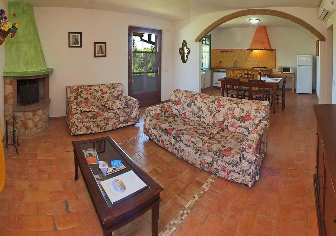 Agriturismo San Giuseppe โวลแตร์รา ภายนอก รูปภาพ