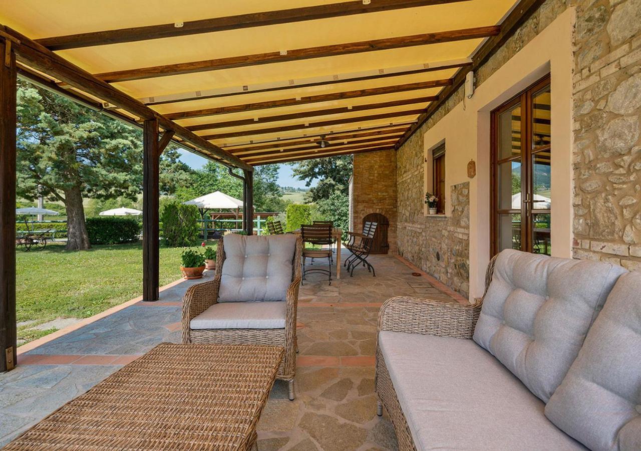 Agriturismo San Giuseppe โวลแตร์รา ภายนอก รูปภาพ