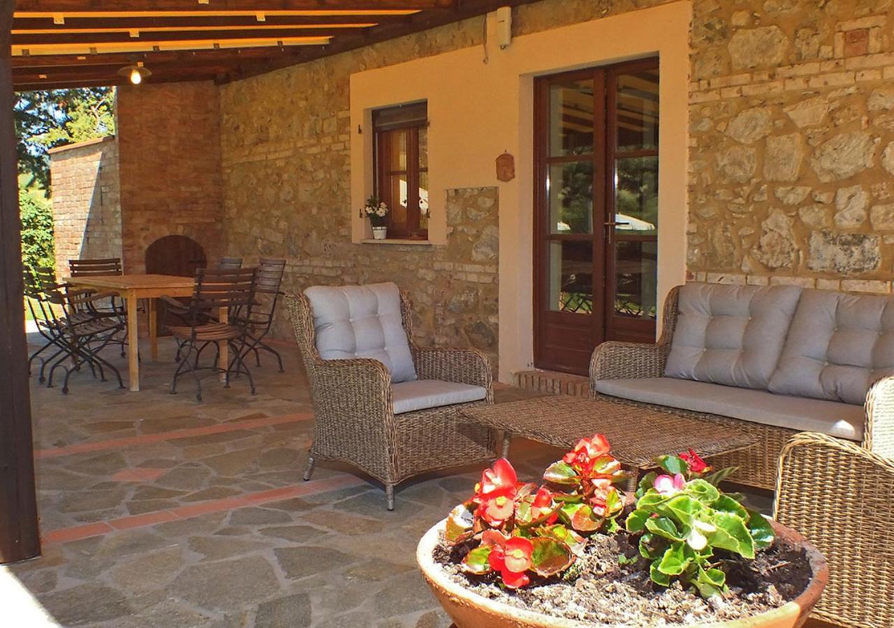 Agriturismo San Giuseppe โวลแตร์รา ภายนอก รูปภาพ