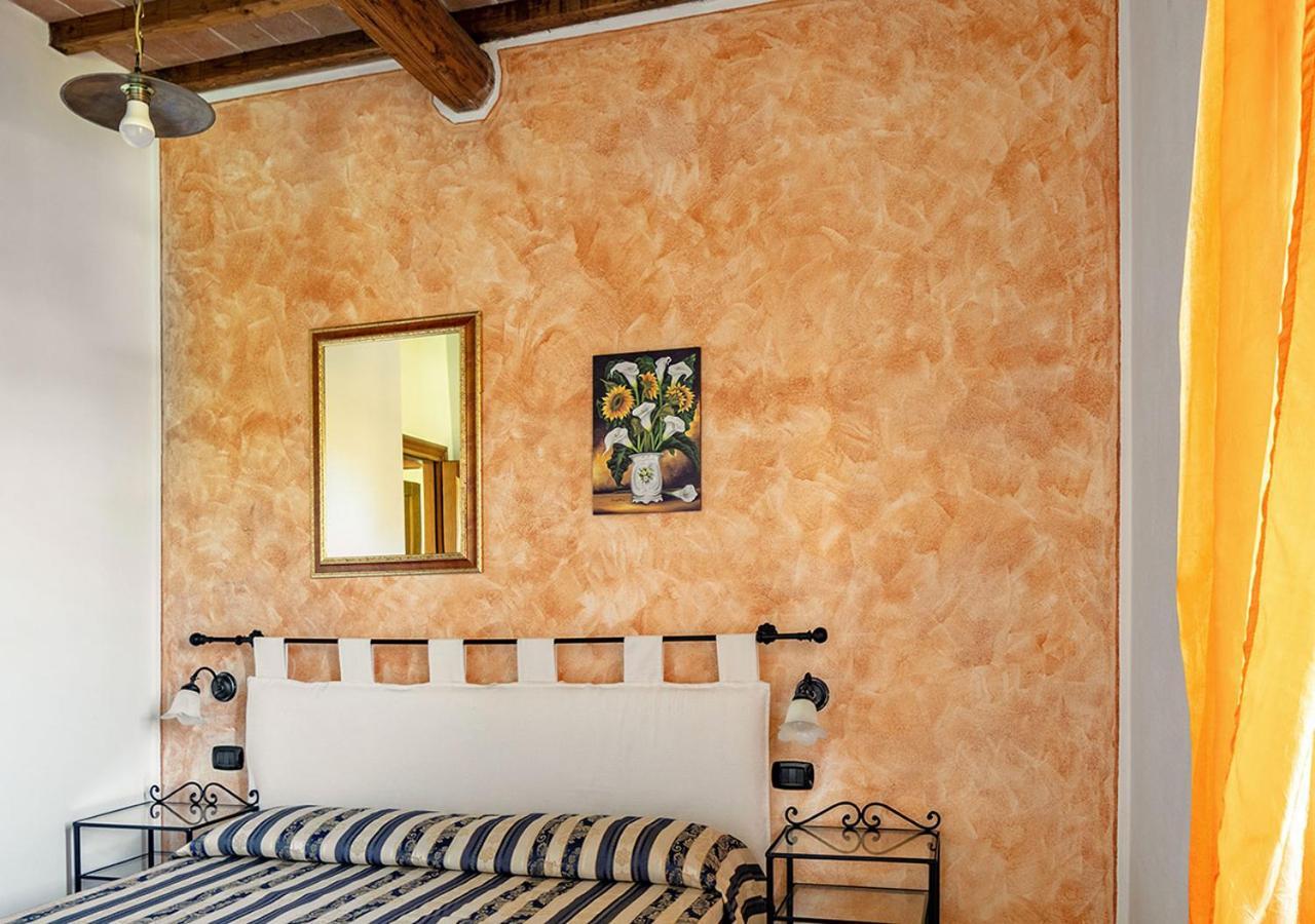 Agriturismo San Giuseppe โวลแตร์รา ภายนอก รูปภาพ
