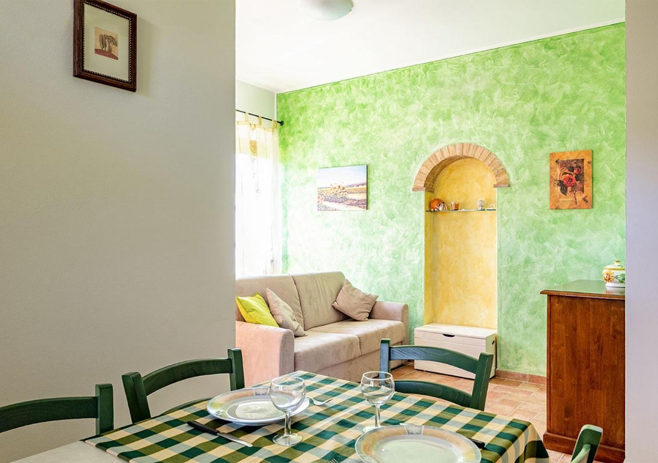 Agriturismo San Giuseppe โวลแตร์รา ภายนอก รูปภาพ